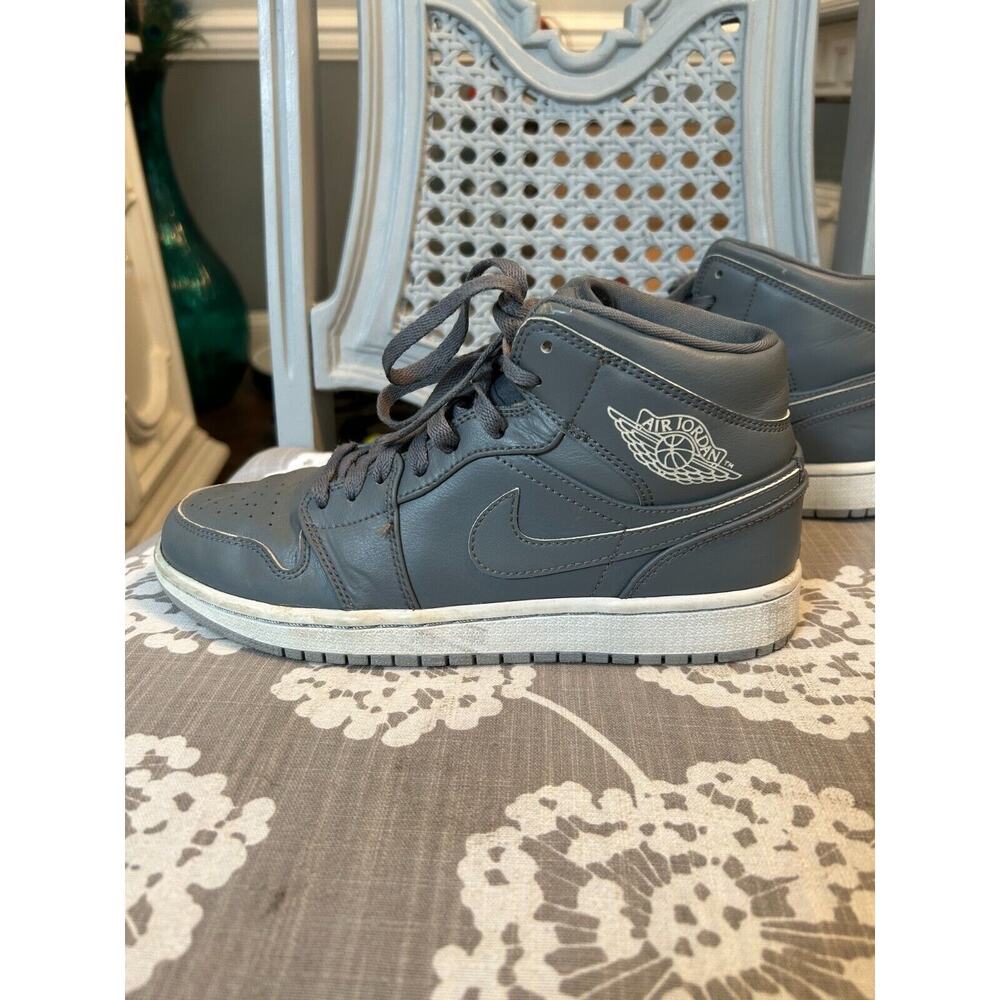 Nike‎ Air Jordan 1 Mid Cool Grey Men's Basketball Shoes-554724-031 (Size 7) - Picture 2 of 10